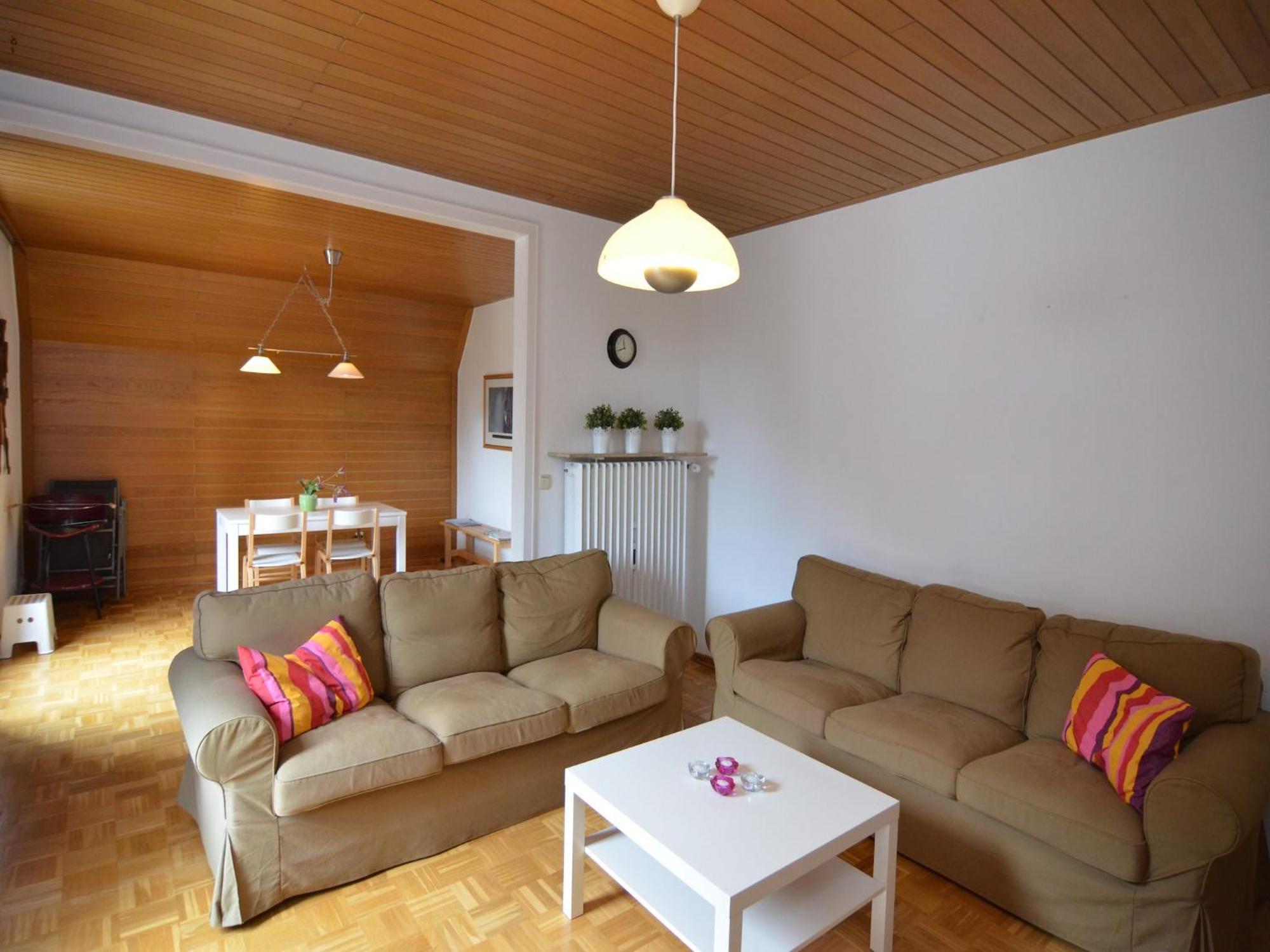 Spacious Apartment In Weser Uplands With Garden باد بيرمونت المظهر الخارجي الصورة