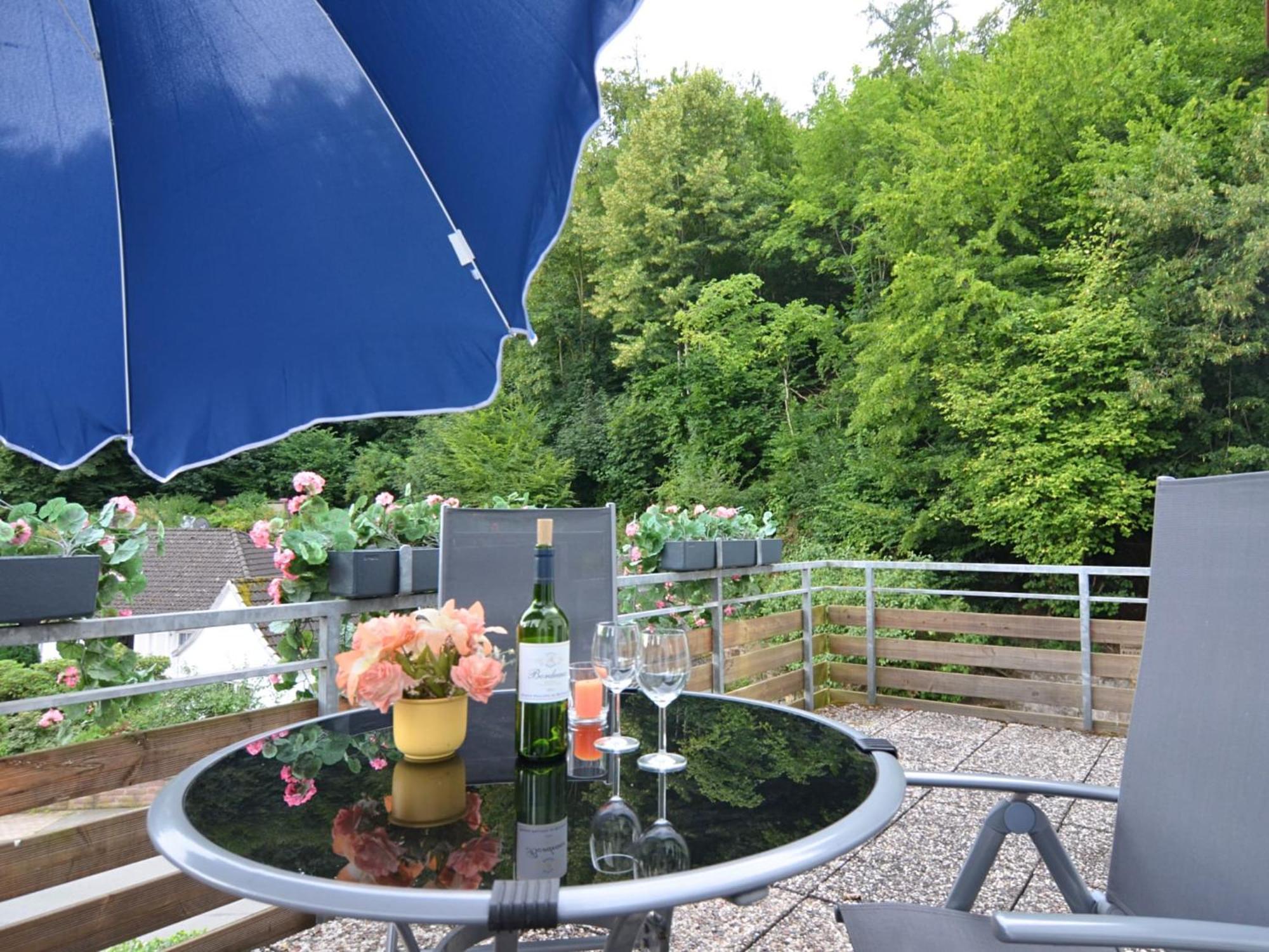 Spacious Apartment In Weser Uplands With Garden باد بيرمونت المظهر الخارجي الصورة